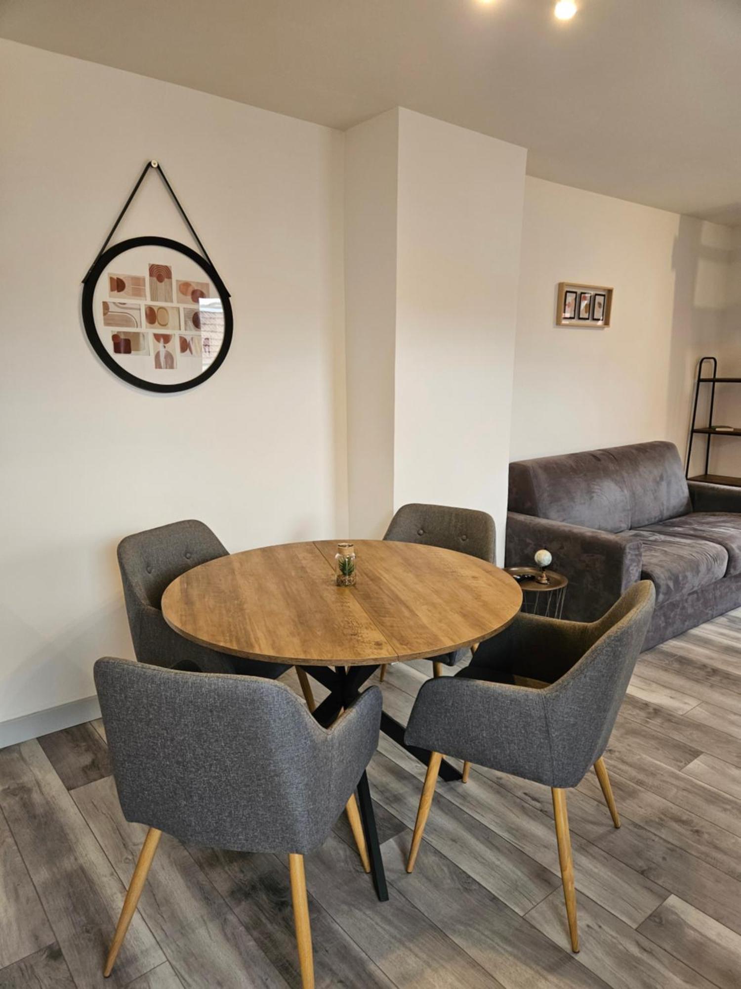 Апартаменты Pontarlier Le Sympa ! 400M De La Gare - Ma Petite Resa Экстерьер фото